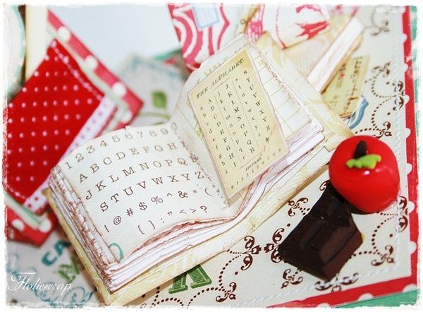 pages-embelliscrap-sept-2011 5360