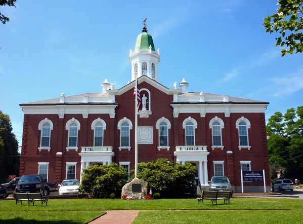 Plymouth-Courthouse.jpg