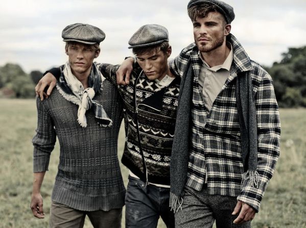 far-and-away-oliver-cheshire--chris-doe---ashley-r-copie-2.jpg