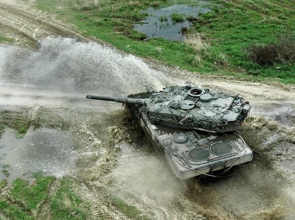 Leopard2A4 Austria 00