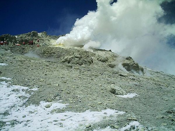 Damavand---hkiaee-Summitpost.JPG