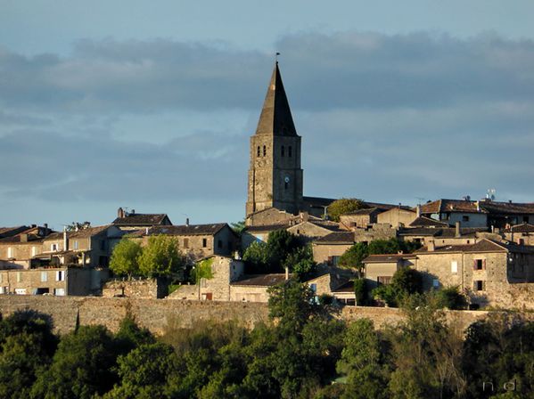 23Puy celsi Eglise Ste Corneille