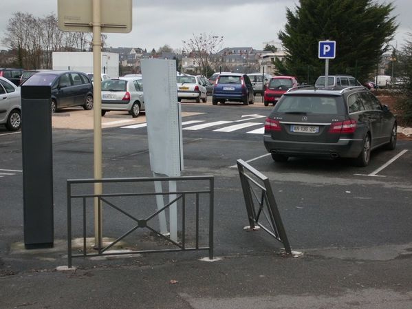2011 01 21 Blois parking gare (3)