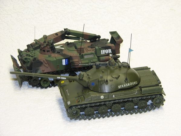 AMX-019.jpg