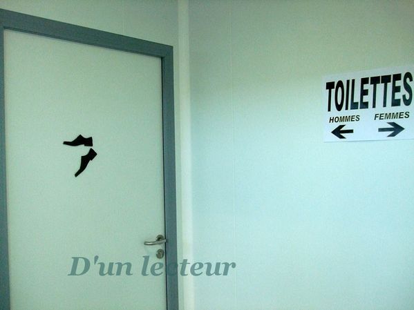 toilettes-border.jpg