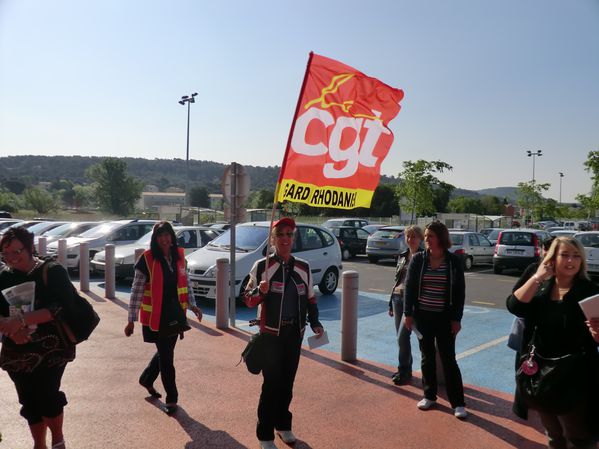 greve-Carrefour-Bagnols-004.jpg