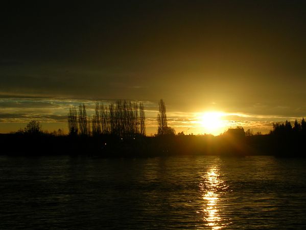 lever-de-soleil-sur-la-Seine.jpg