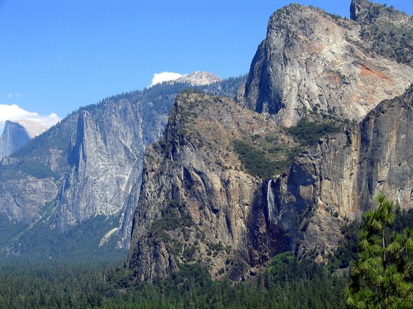 Yosemite chute 1