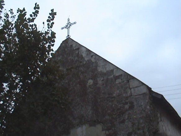la croix sur la chapelle