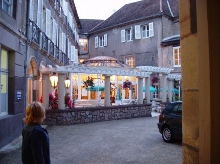 Hôtel Saint-Louis - 04.