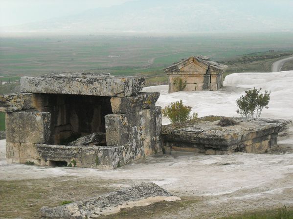 Pamukkale_Hierapolis--ph.Roymail.jpg