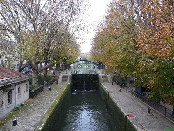 Canal St Martin 09