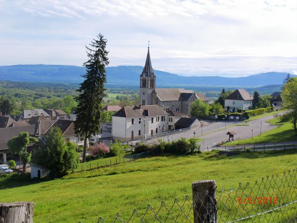 20120505-001 Vignieu (Nord-Isère)