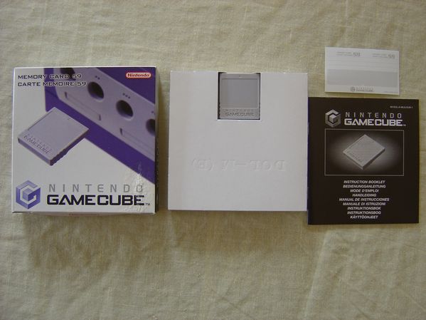 Nintendo---Game-cube---Carte-memoire-59-blocs.JPG