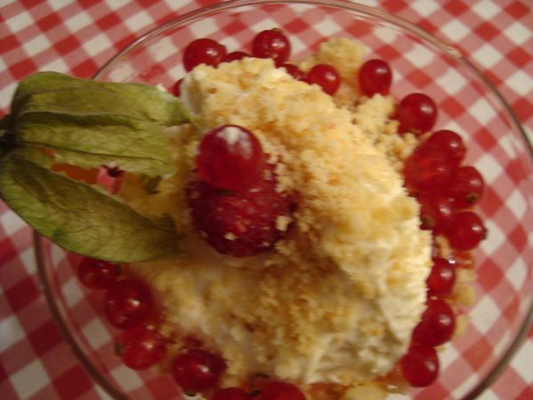 croustillant mascarpone coulis fraise rhub