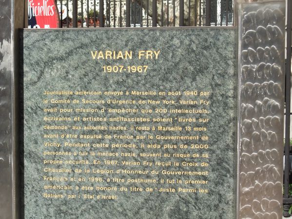 plaque-Varian-fry-devant-consulat-Usa.JPG