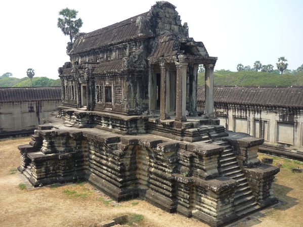 1.Angkor 409 Wat