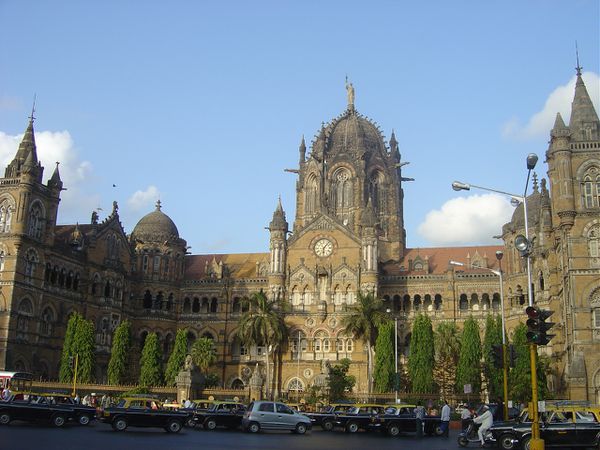 Inde-Bombay-Victoria-Station.jpg