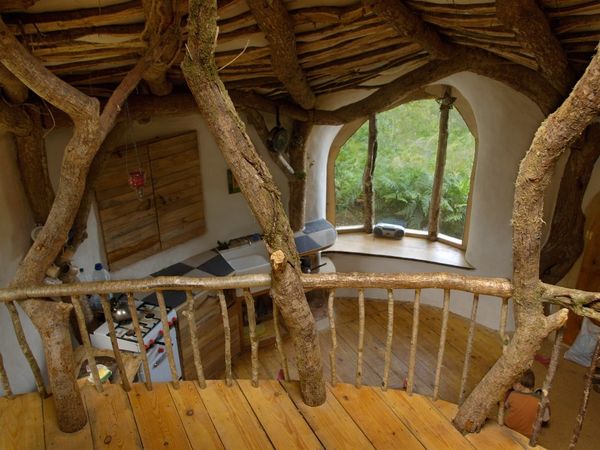 Architecture ronde c'est la hutte finale le carnet de jimidi Chalet Rondin idées