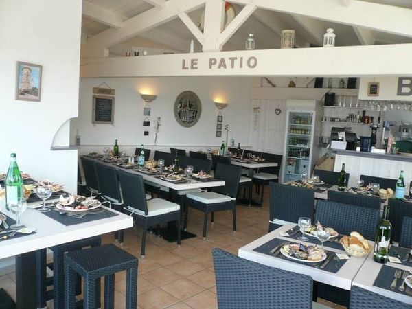 Restaurant-le-patio.jpg