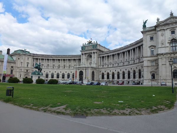 palais-de-Hofburg.JPG