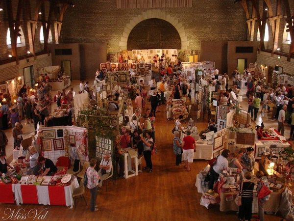 2-juin-2012-FESTIVAL-DE-LA-BRODERIE-a-Dole-059.jpg