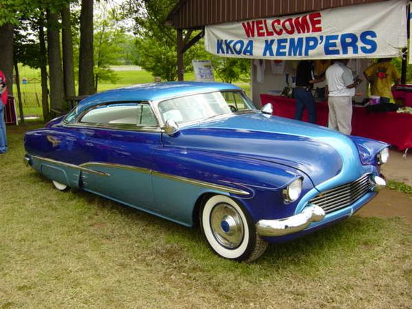 Jack-walker-1952-buick-blue-danube-clone4