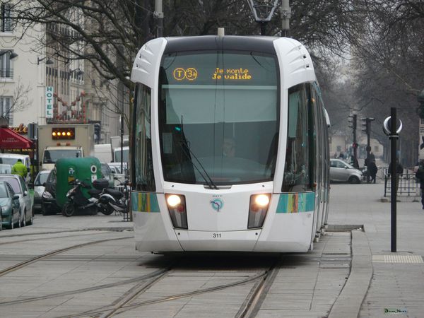 2013-02 Paris Tramway Pte de Vincennes (2)
