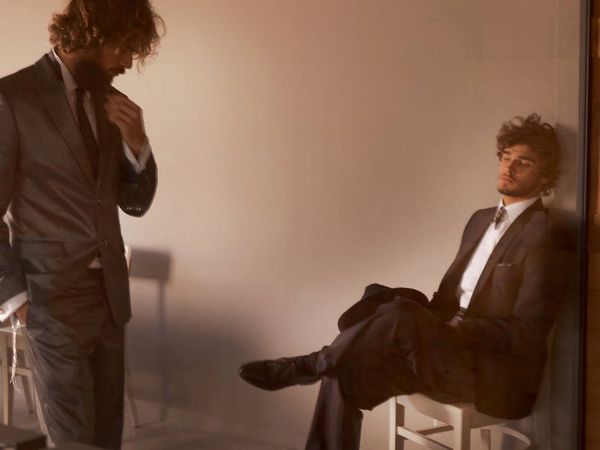 LOfficielHommesHellas_SS11_MarlonTeixeira_phKostas-copie-2.jpg