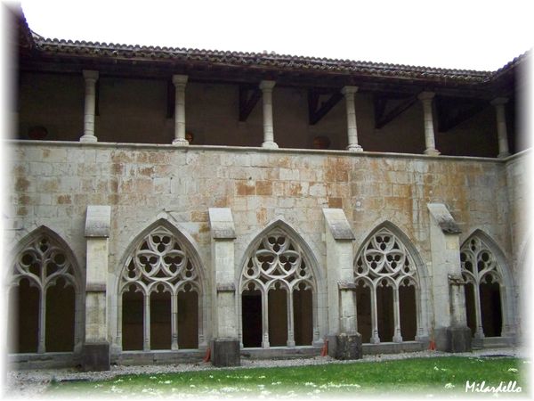 107-e-ambronay-l-abbaye-11.jpg