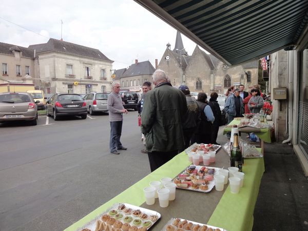 devant-épicerie-pot