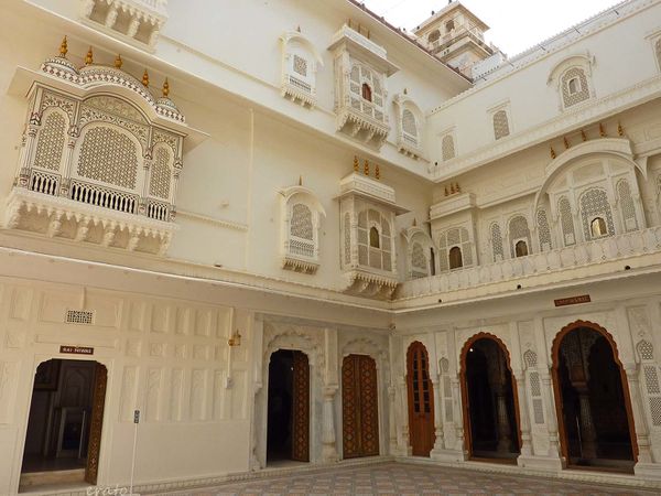 P1090335a.jpg