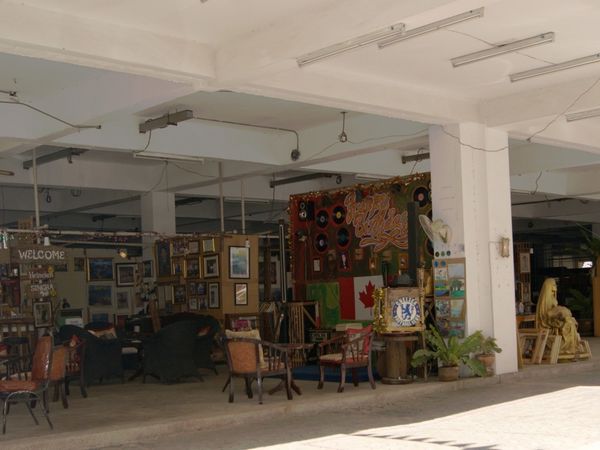 Galerie-Jomtien-complex.1.jpg
