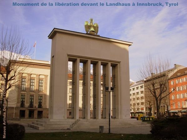 Landhaus-monument-de-la-liberation-.JPG
