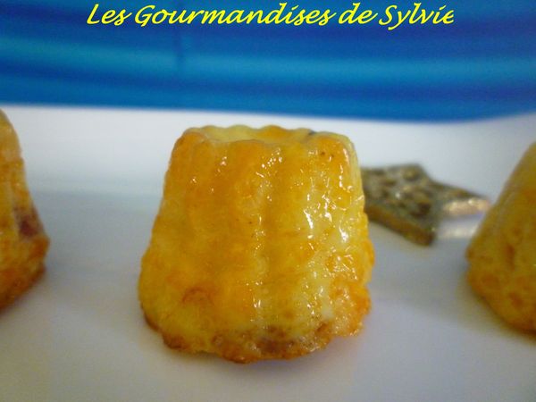 Mini-Cannelés au Chorizo et Comté 2