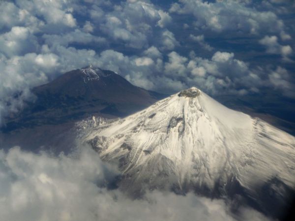 Volcans vus d'avion 2