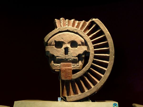 Mexico Musée Disque solaire Teotihuacan