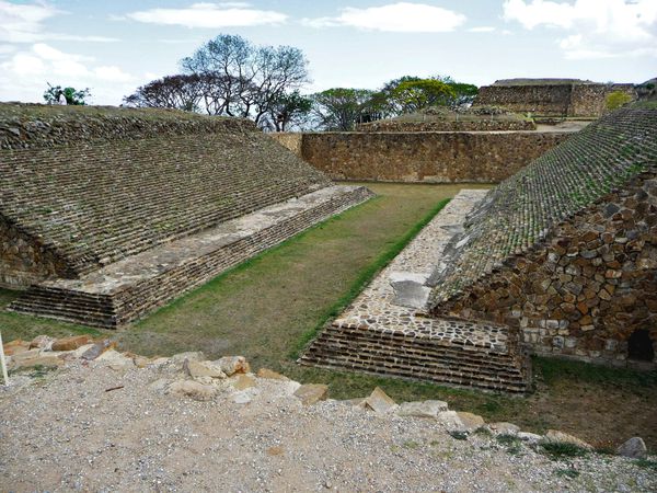 Monte Alban 11 Juego de Pelota (2)