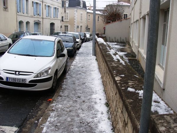 Lucon neige28 08-01