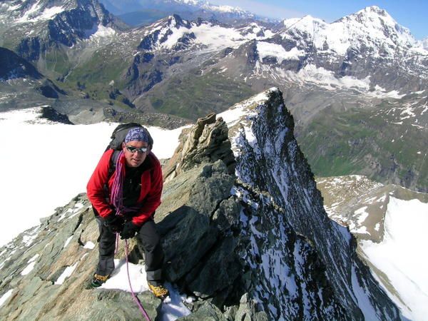 sur l'arête