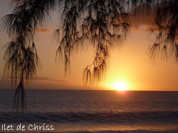 COUCHER-DE-SOLEIL-SUR-LA-BAIE-IDC.jpg