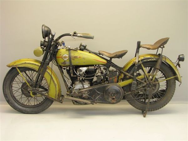 Harley Davidson 1927 27JD 1200 cc 2 cyl ioe 010 11 AM Harley-davidson 1927 02