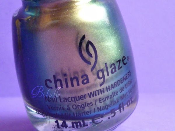 china-glaze-rare-and-radiant-duochrome-bibulle-vernis-2.jpg