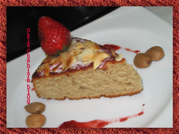 gateau-amandes---fraises.jpg