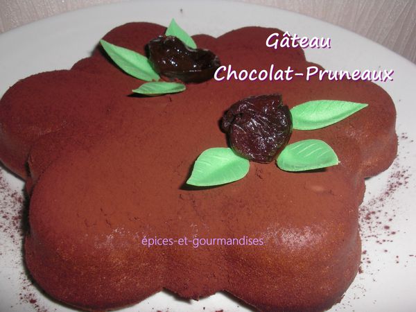 gateau-chocolat-pruneaux-CIMG6362--2-.jpg