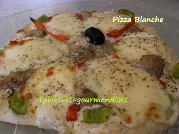 pizza-blanche-CIMG9984--2-.jpg