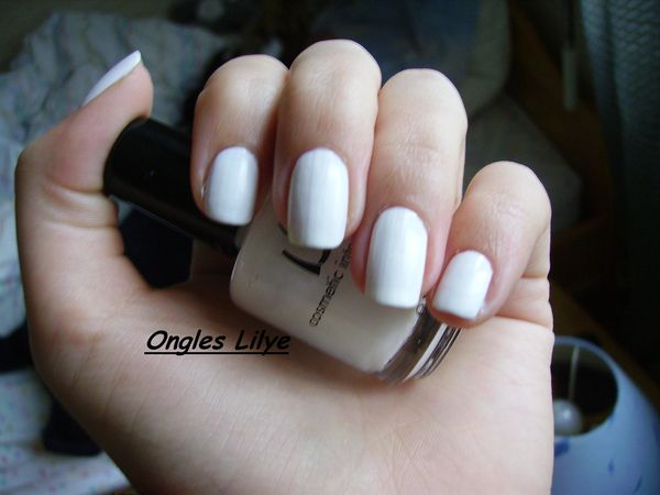 lm cos blanc
