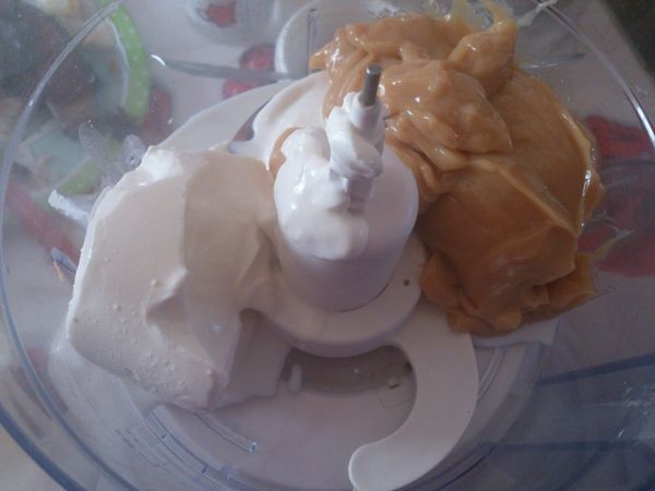 Glace-au-caramel-sans-sorbetiere-2590.jpg