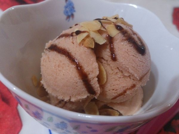 Glace-au-caramel-sans-sorbetiere 2679