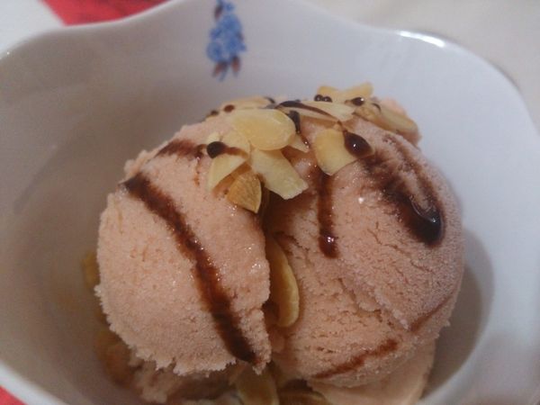 Glace-au-caramel-sans-sorbetiere-2681.jpg